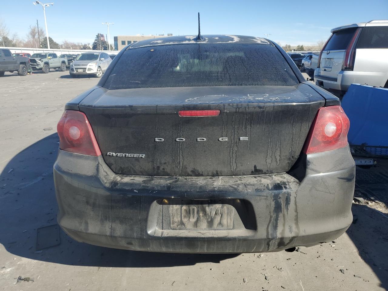 2014 DODGE Avenger
