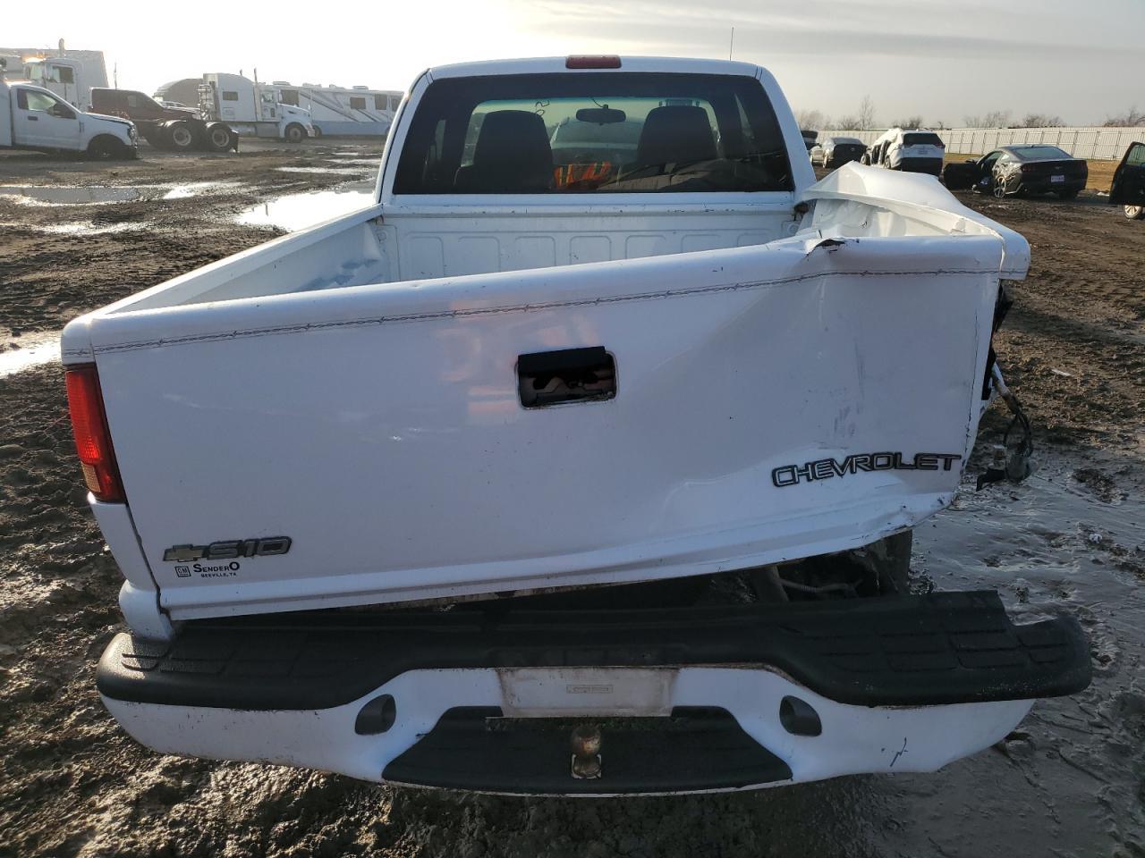 2003 CHEVROLET S10