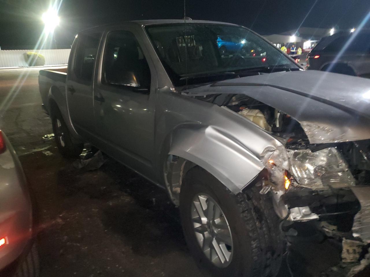 2017 NISSAN Frontier