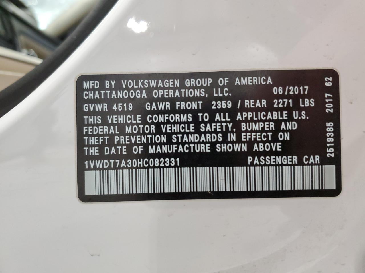 2017 VOLKSWAGEN Passat
