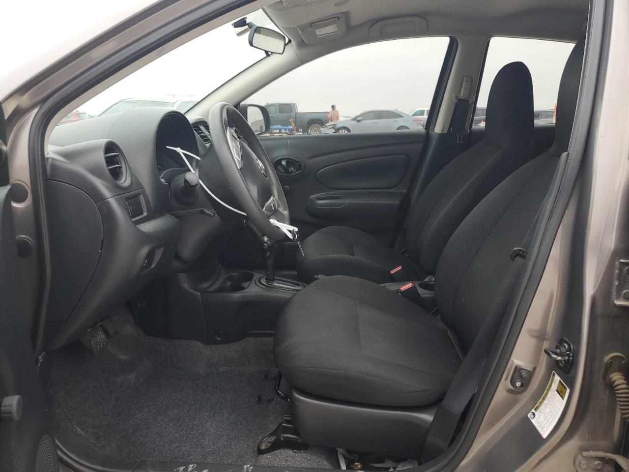 2015 NISSAN VERSA
