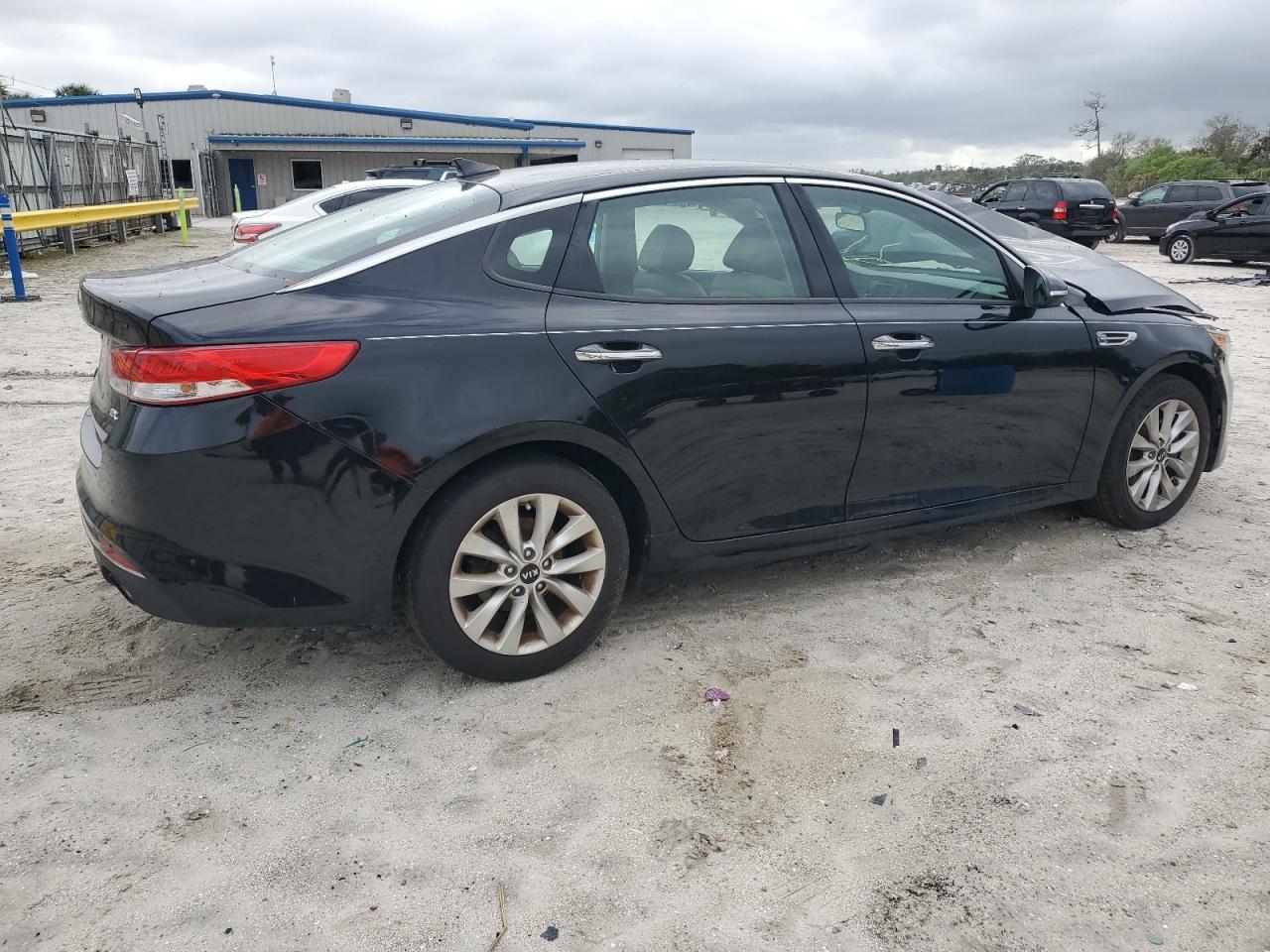 2016 KIA OPTIMA