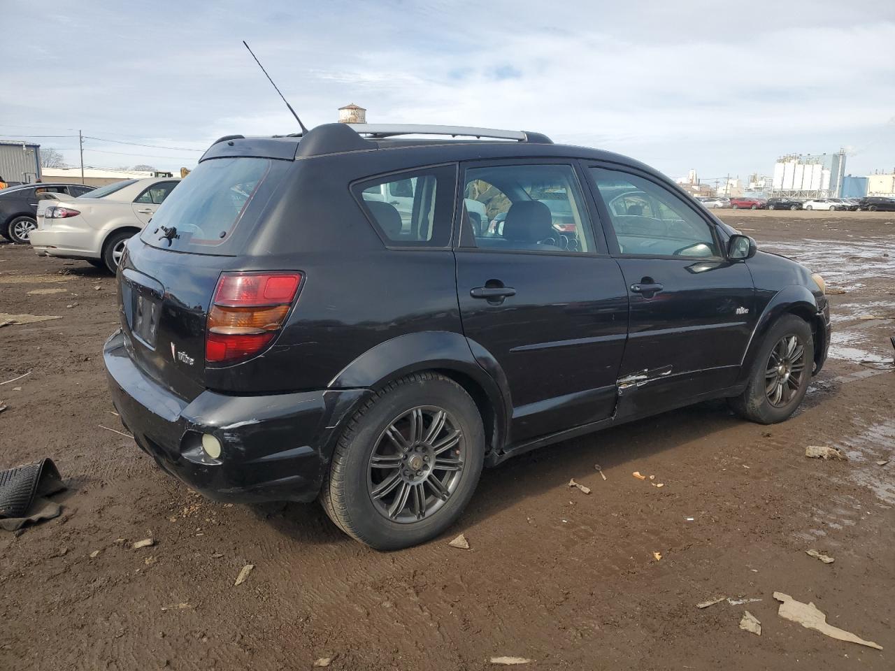 2003 PONTIAC VIBE