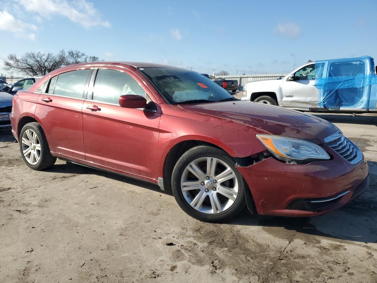 2013 CHRYSLER 200