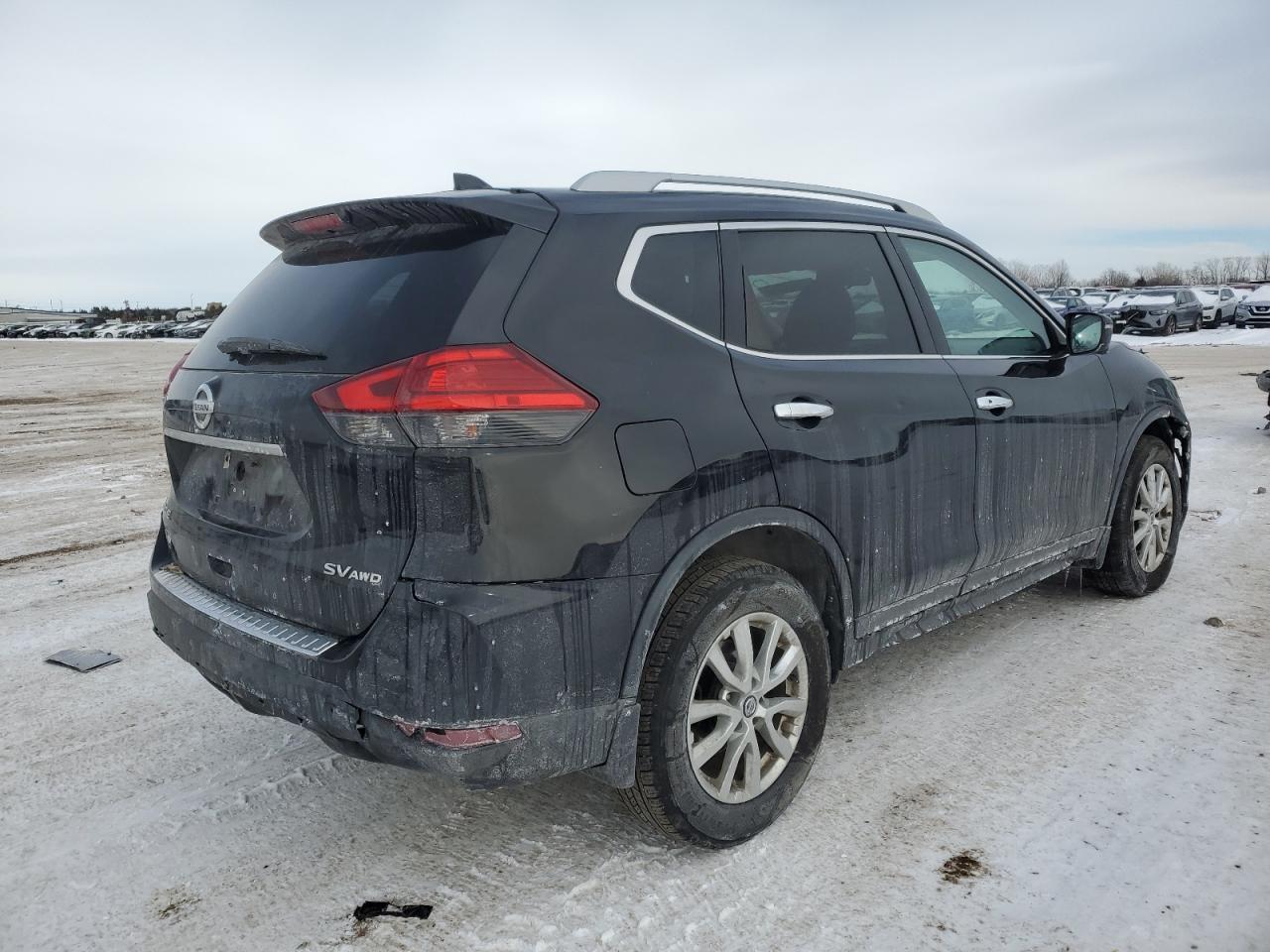 2017 NISSAN ROGUE