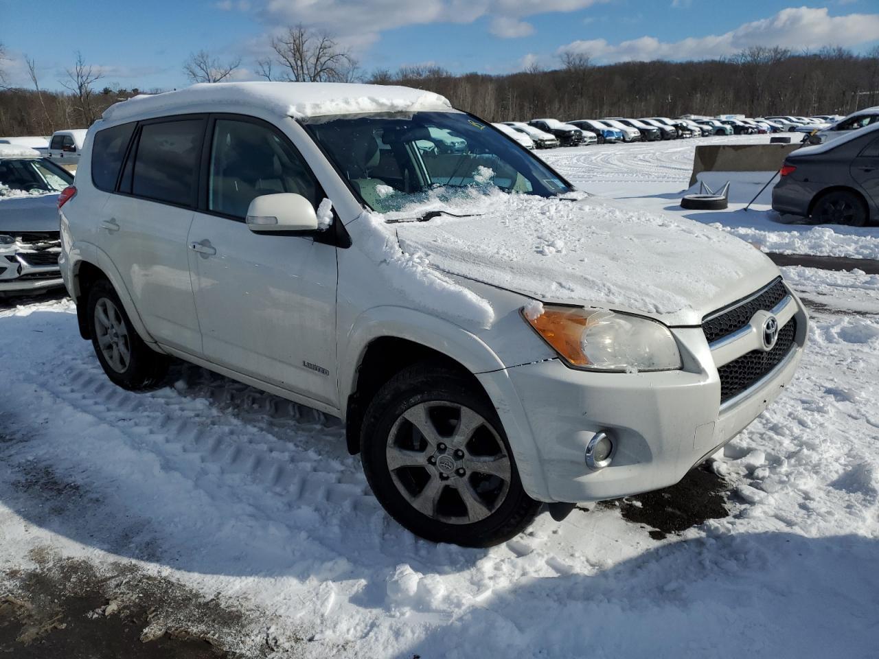 2011 TOYOTA RAV4