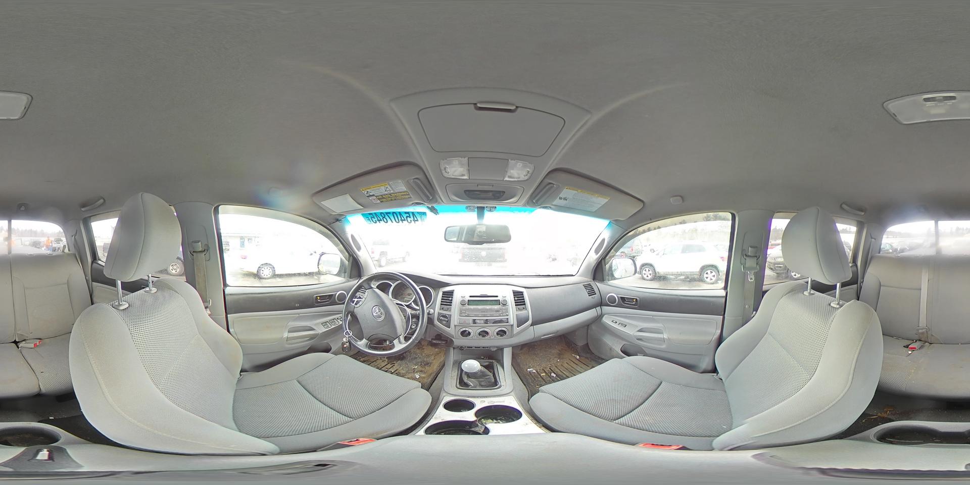 2011 TOYOTA TACOMA