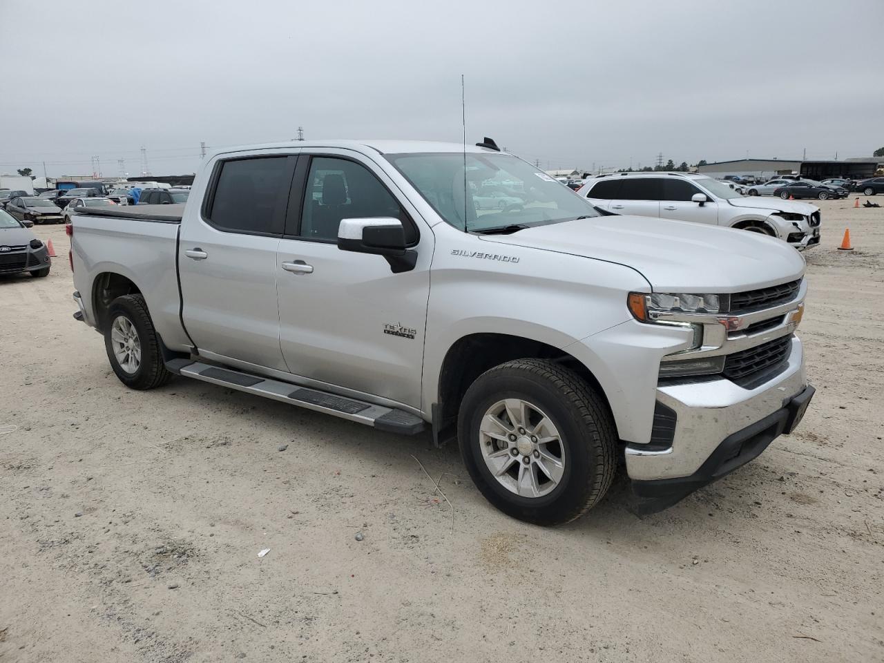 2021 CHEVROLET Silverado