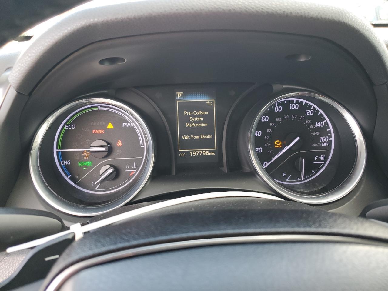 2019 TOYOTA CAMRY
