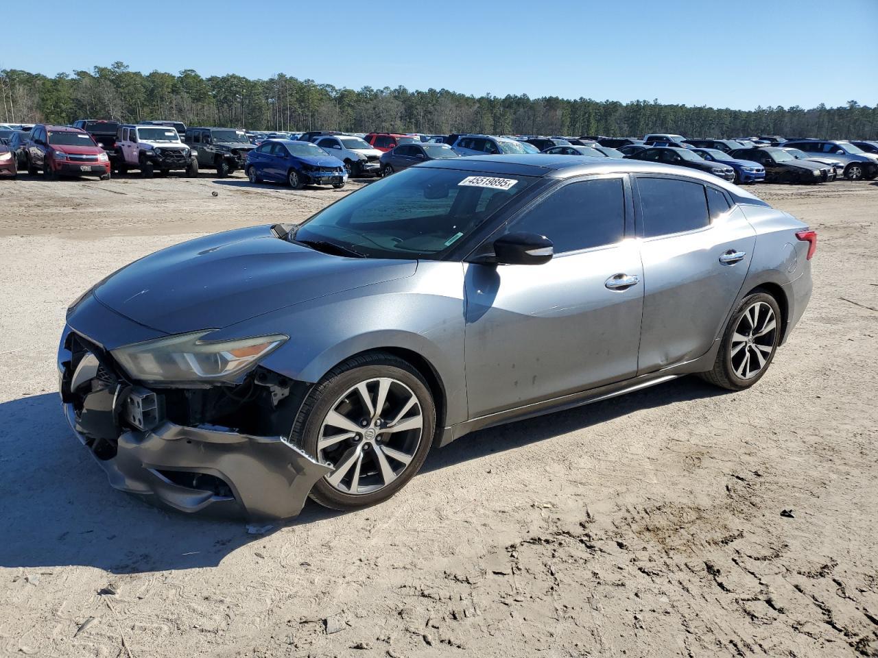 2016 NISSAN Maxima