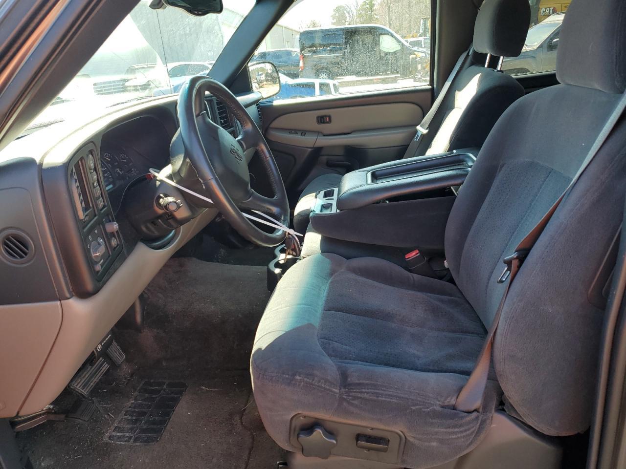 2002 CHEVROLET Tahoe