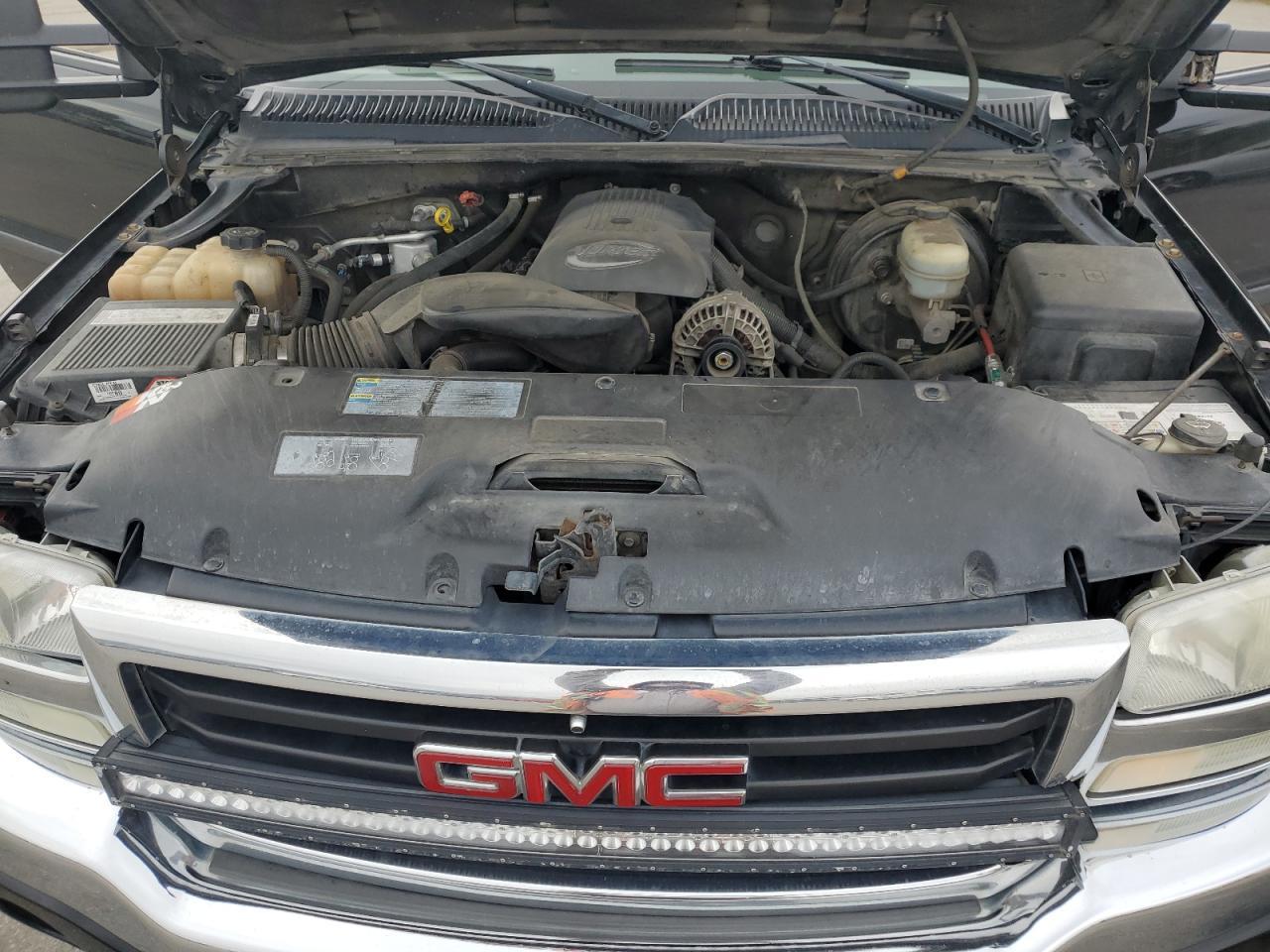 2005 GMC Sierra