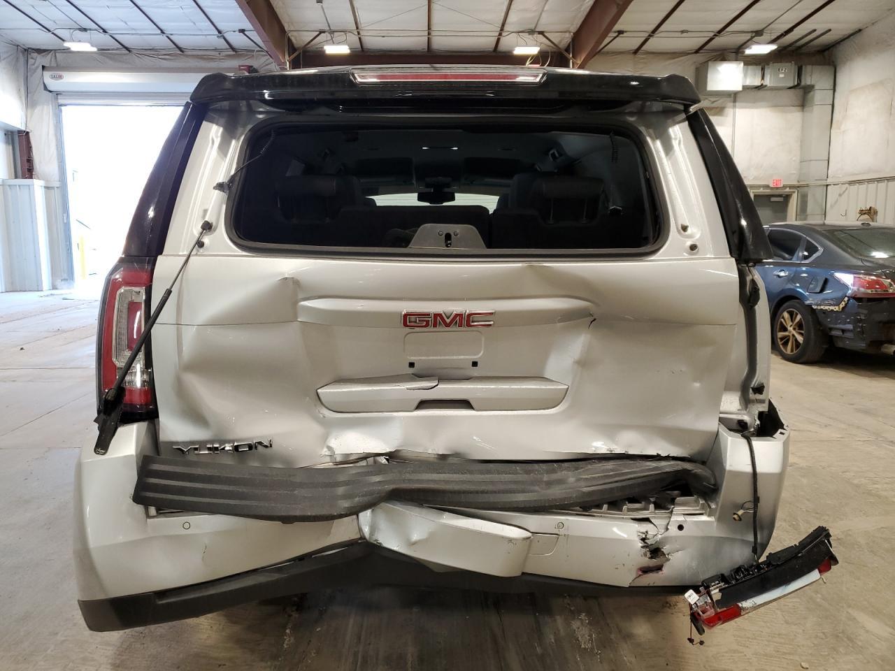 2015 GMC Yukon