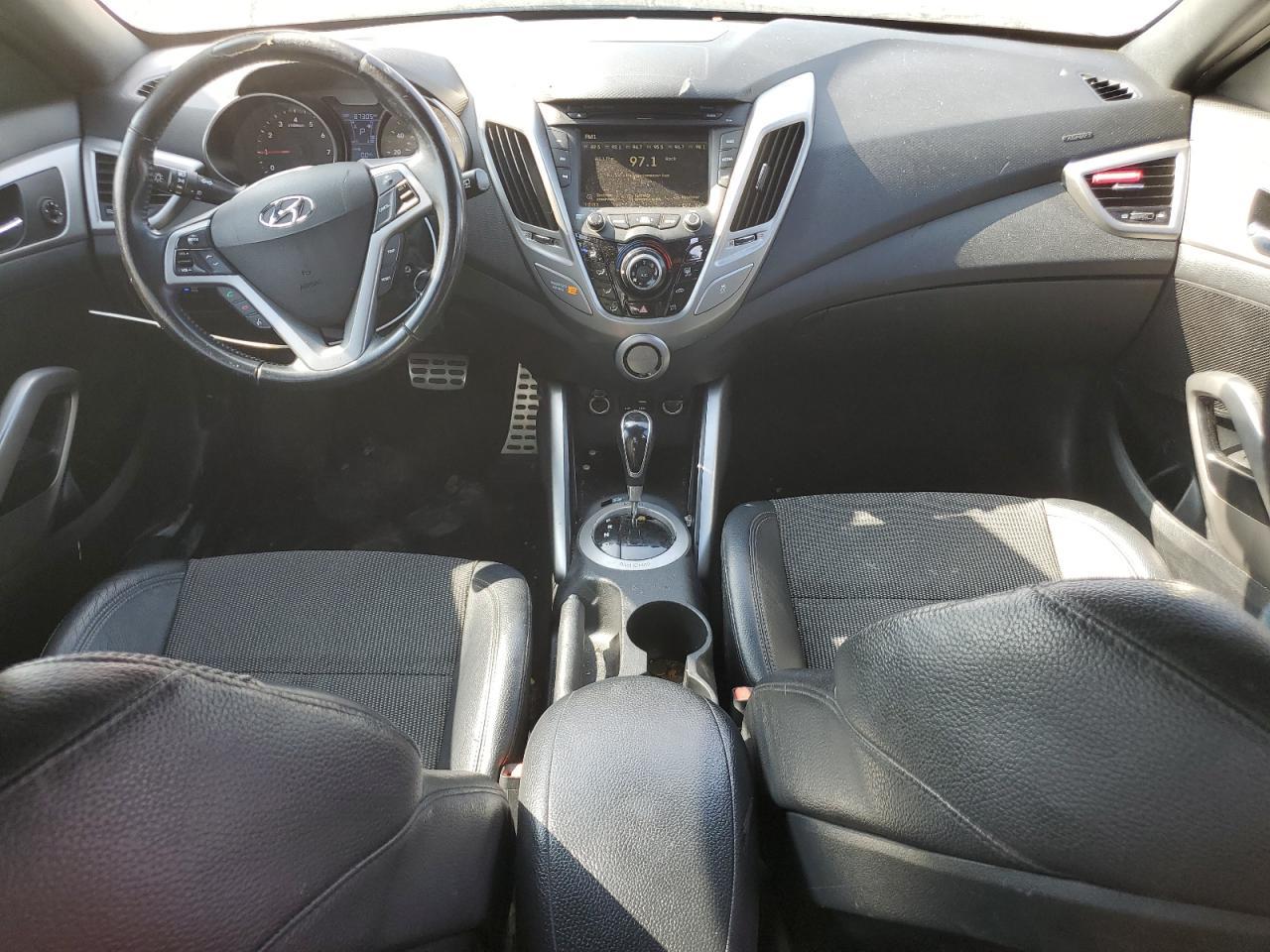 2016 HYUNDAI VELOSTER