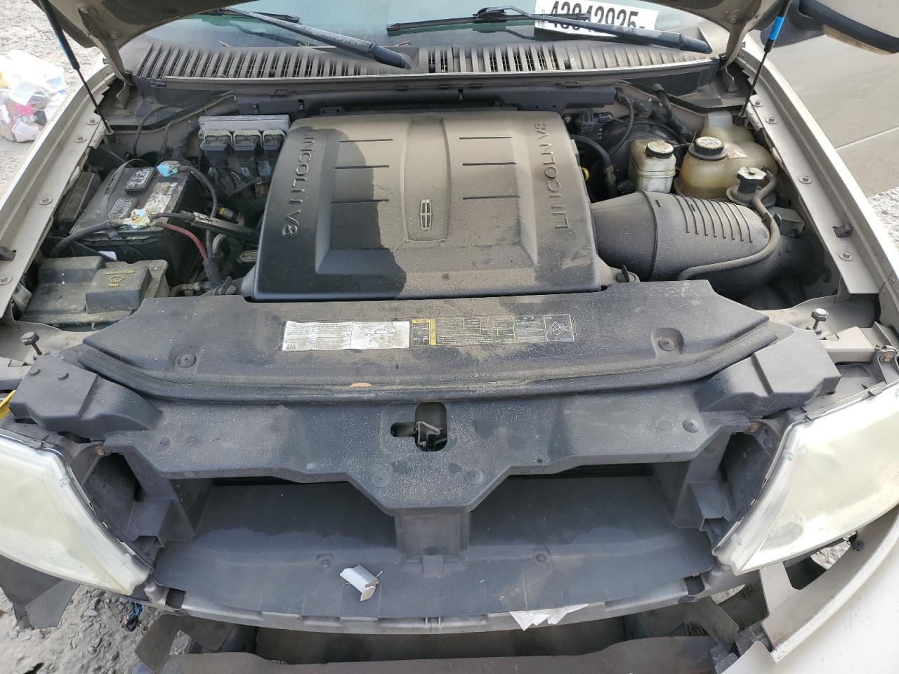 2005 LINCOLN Navigator
