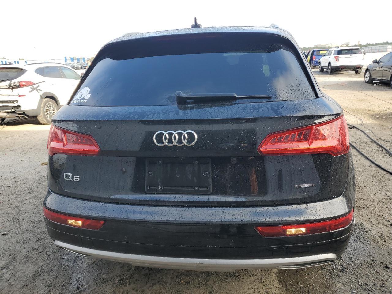 2020 AUDI Q5