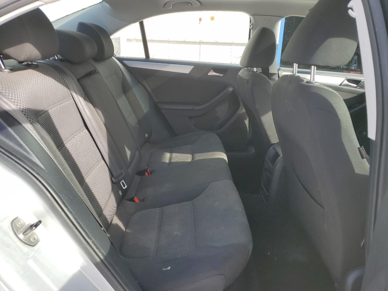 2014 VOLKSWAGEN JETTA