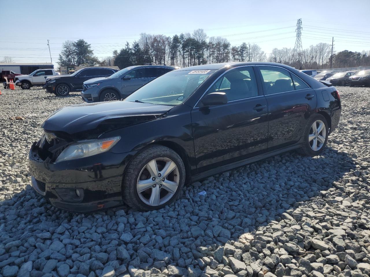 2011 TOYOTA CAMRY