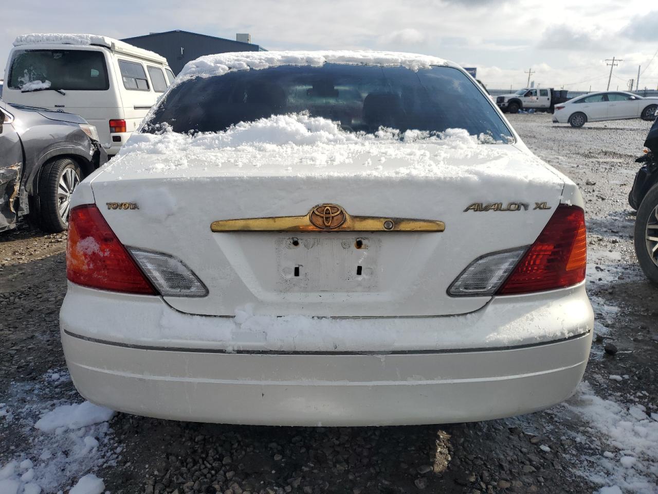 2001 TOYOTA Avalon