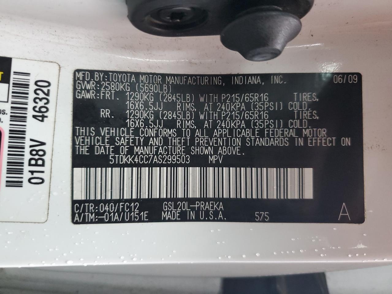 2010 TOYOTA SIENNA