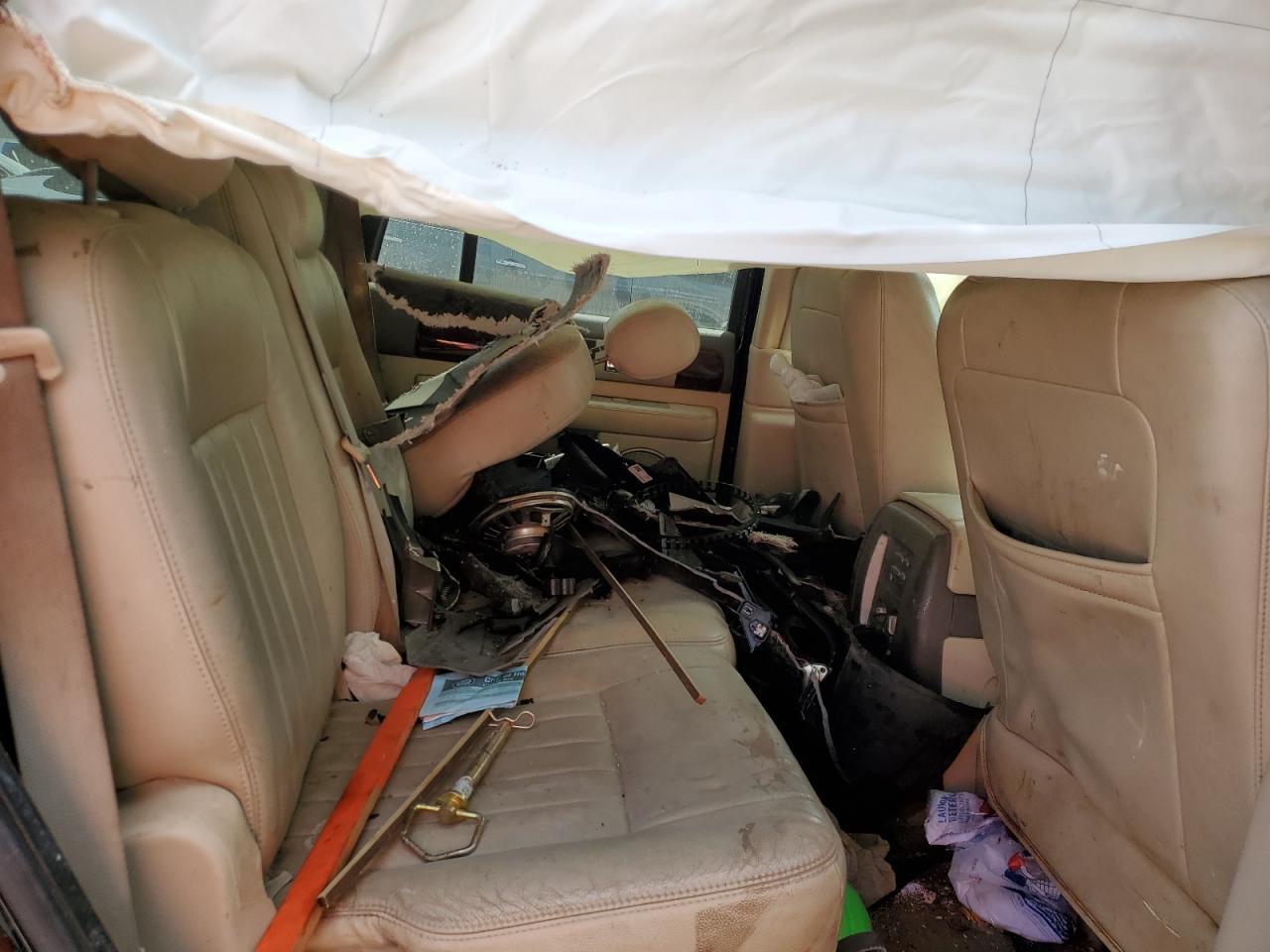 2004 LINCOLN Navigator