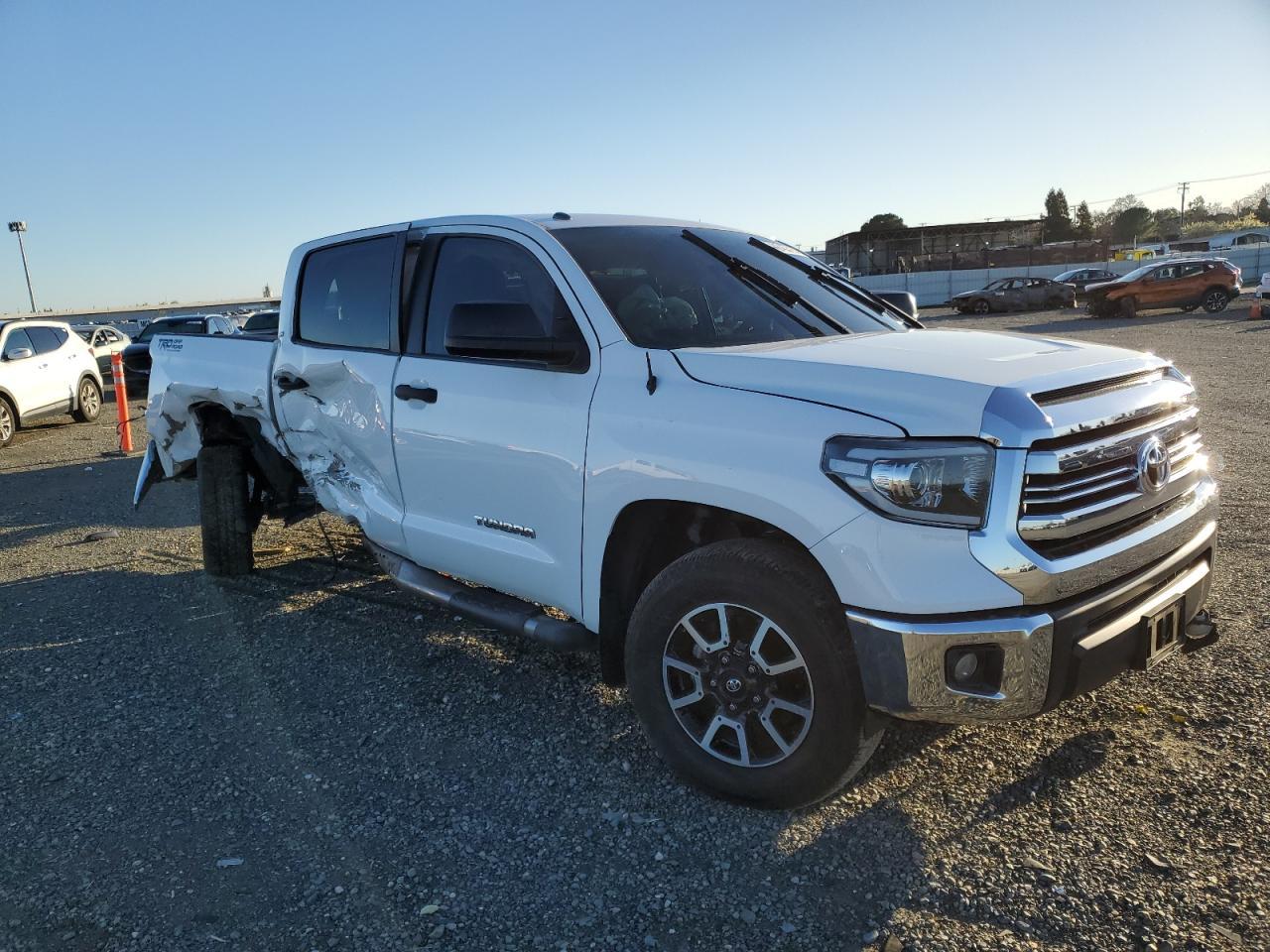 2014 TOYOTA TUNDRA