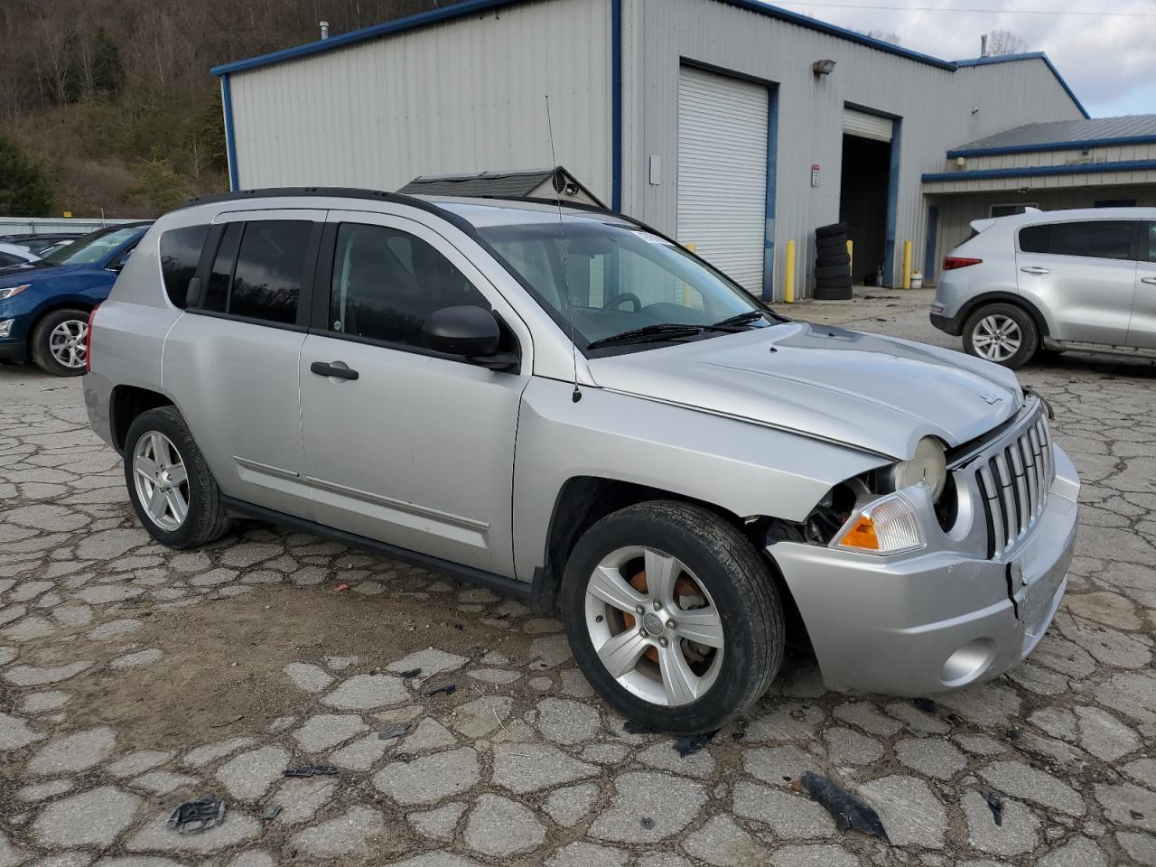 2009 JEEP Compass