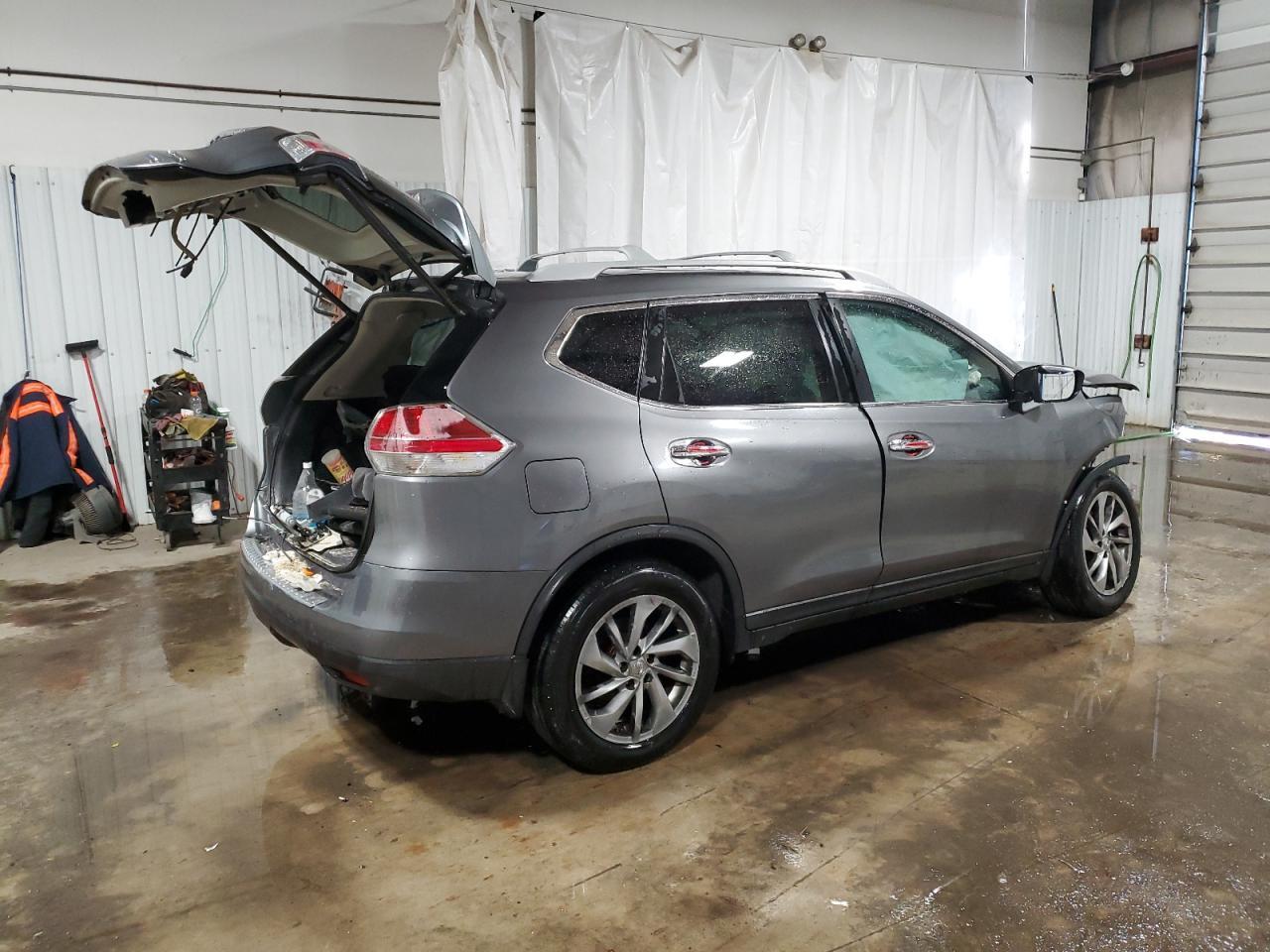2014 NISSAN ROGUE