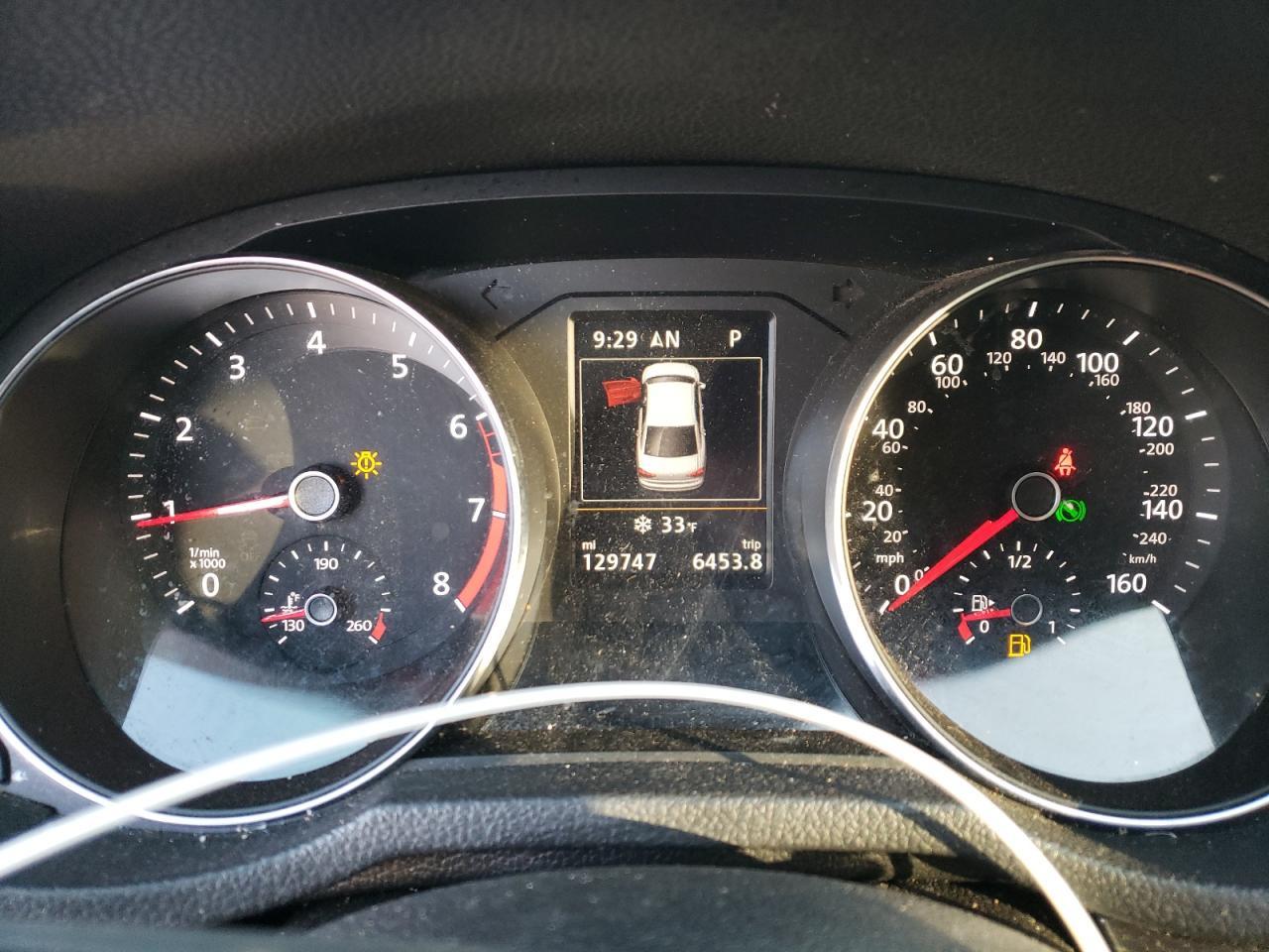 2017 VOLKSWAGEN Passat