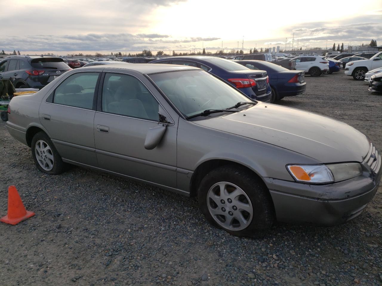 1998 TOYOTA CAMRY