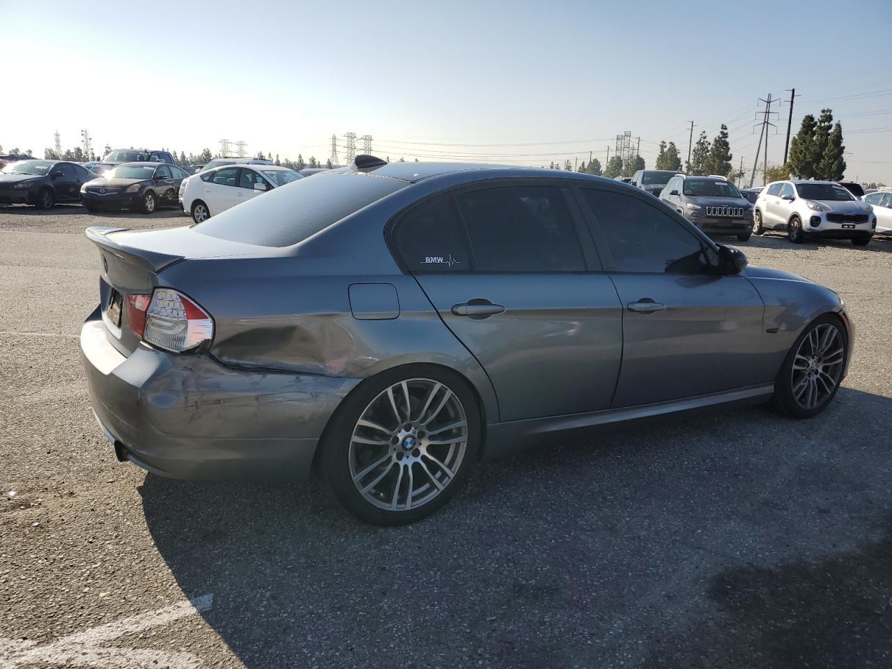2011 BMW 3 SERIES