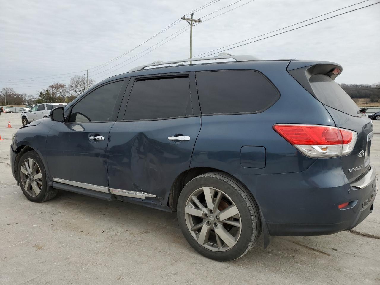 2013 NISSAN PATHFINDER