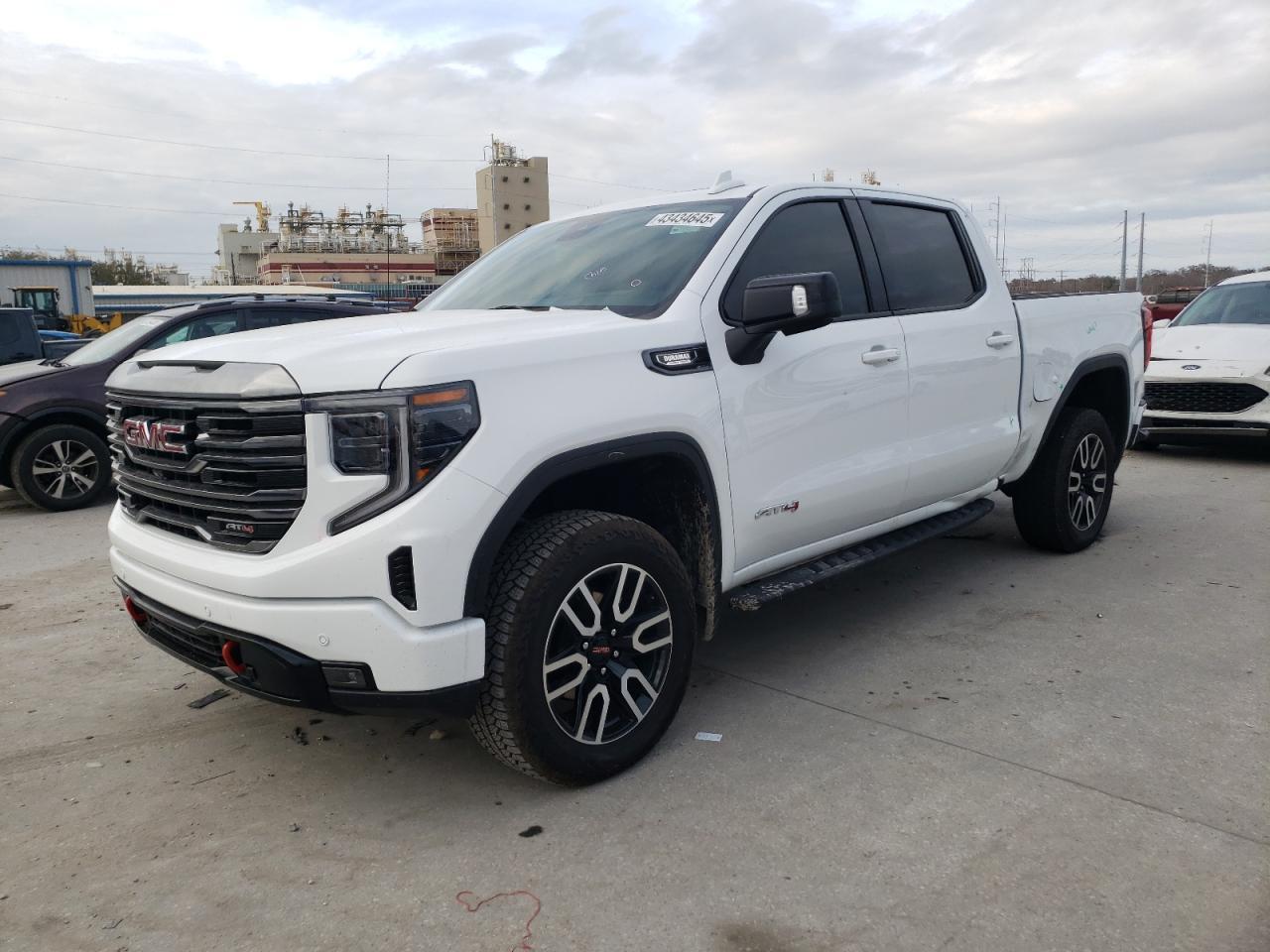 2024 GMC Sierra