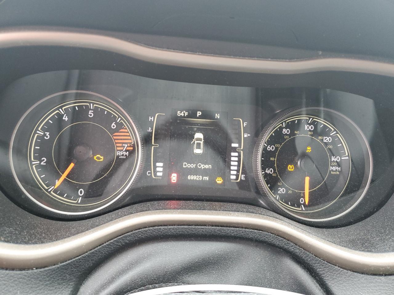 2016 JEEP Grand Cherokee