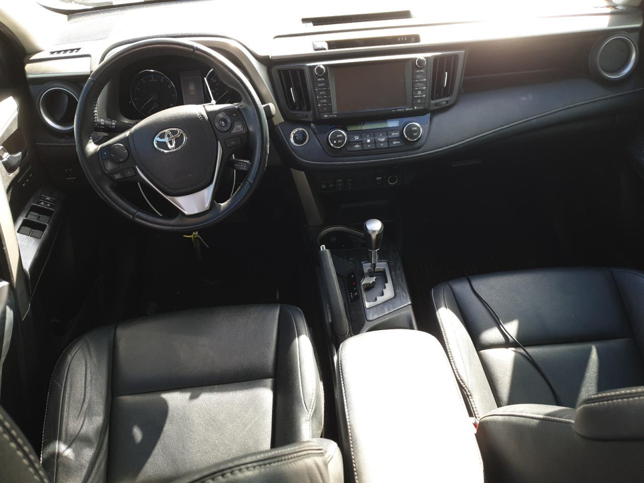 2017 TOYOTA RAV4