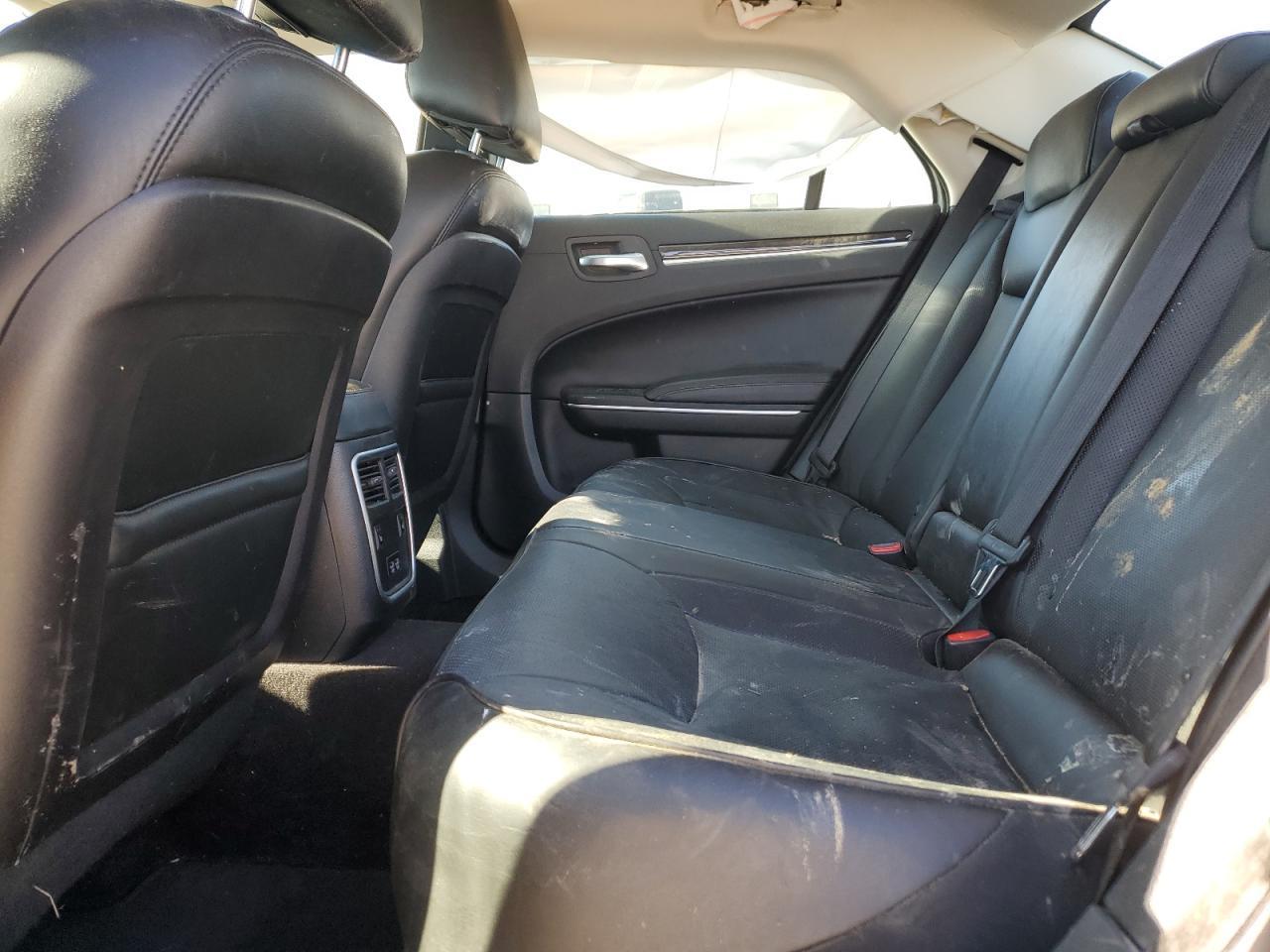 2018 CHRYSLER 300
