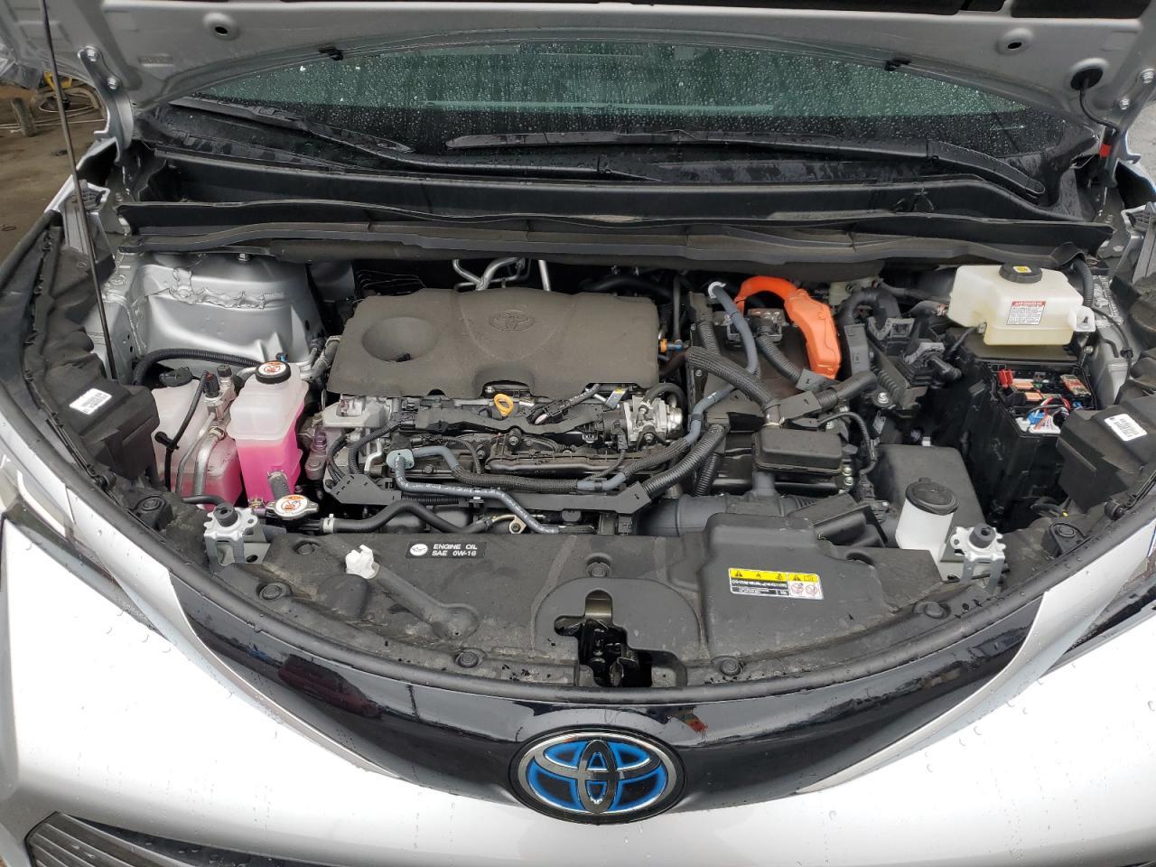 2023 TOYOTA SIENNA