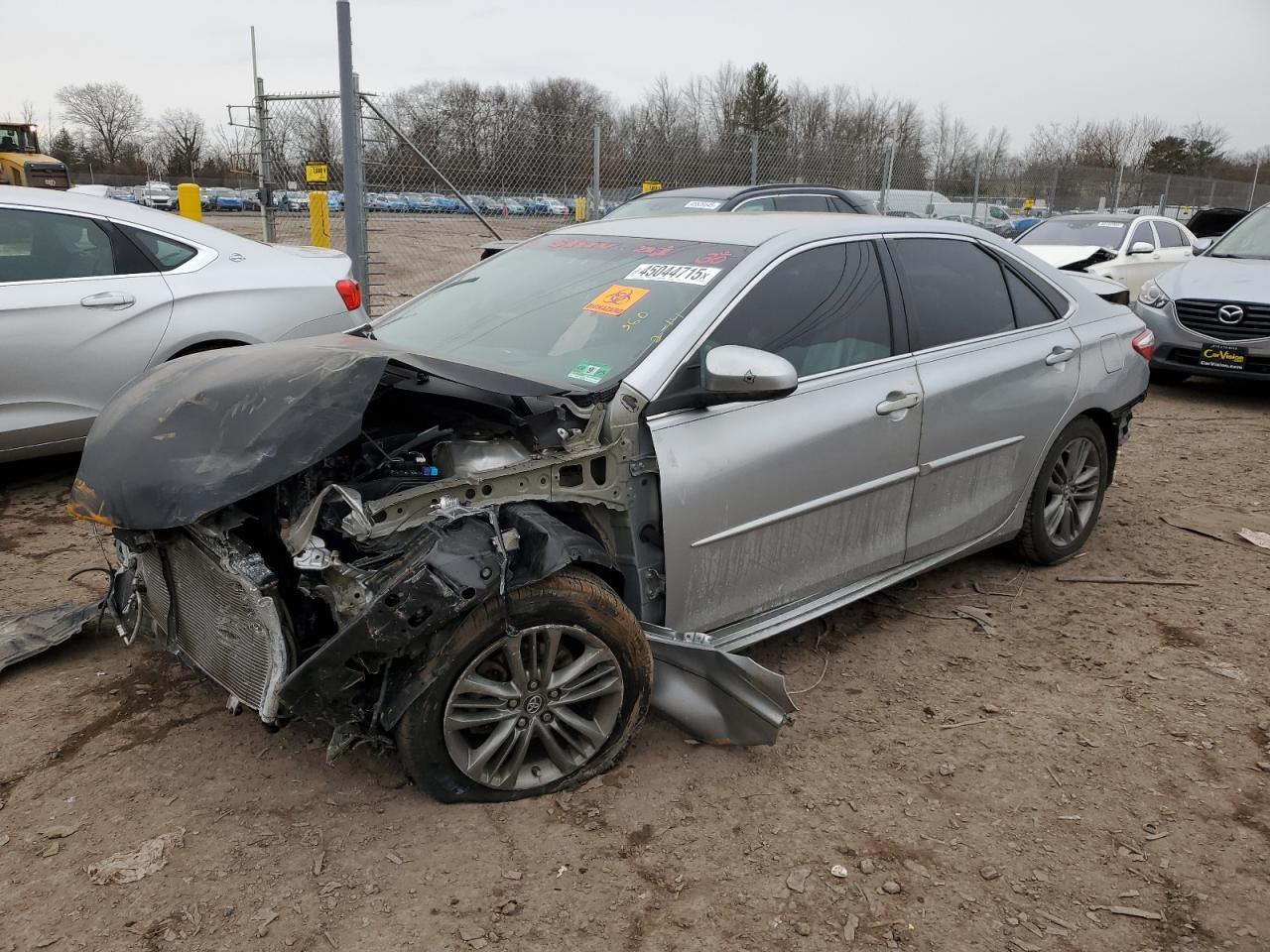 2017 TOYOTA CAMRY