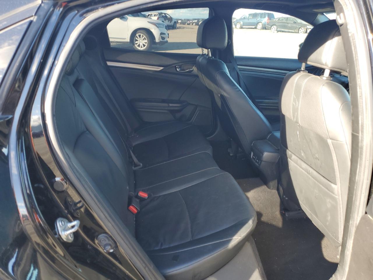 2018 HONDA CIVIC