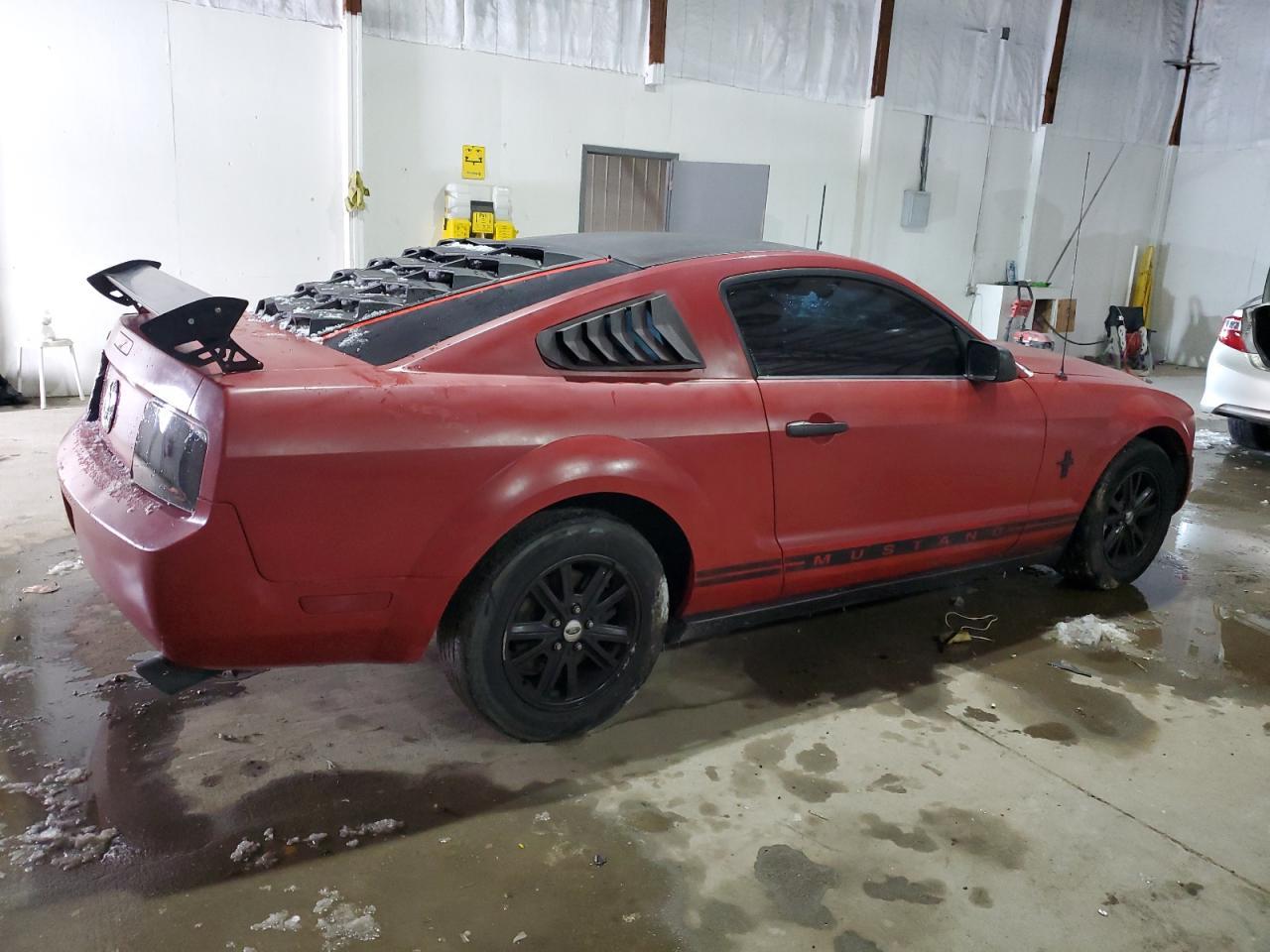 2005 FORD MUSTANG
