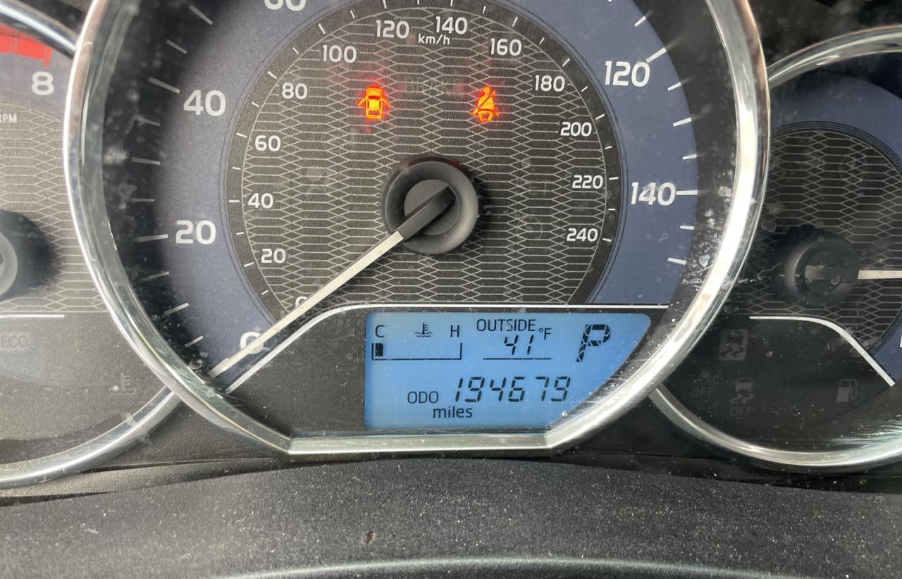 2015 TOYOTA COROLLA