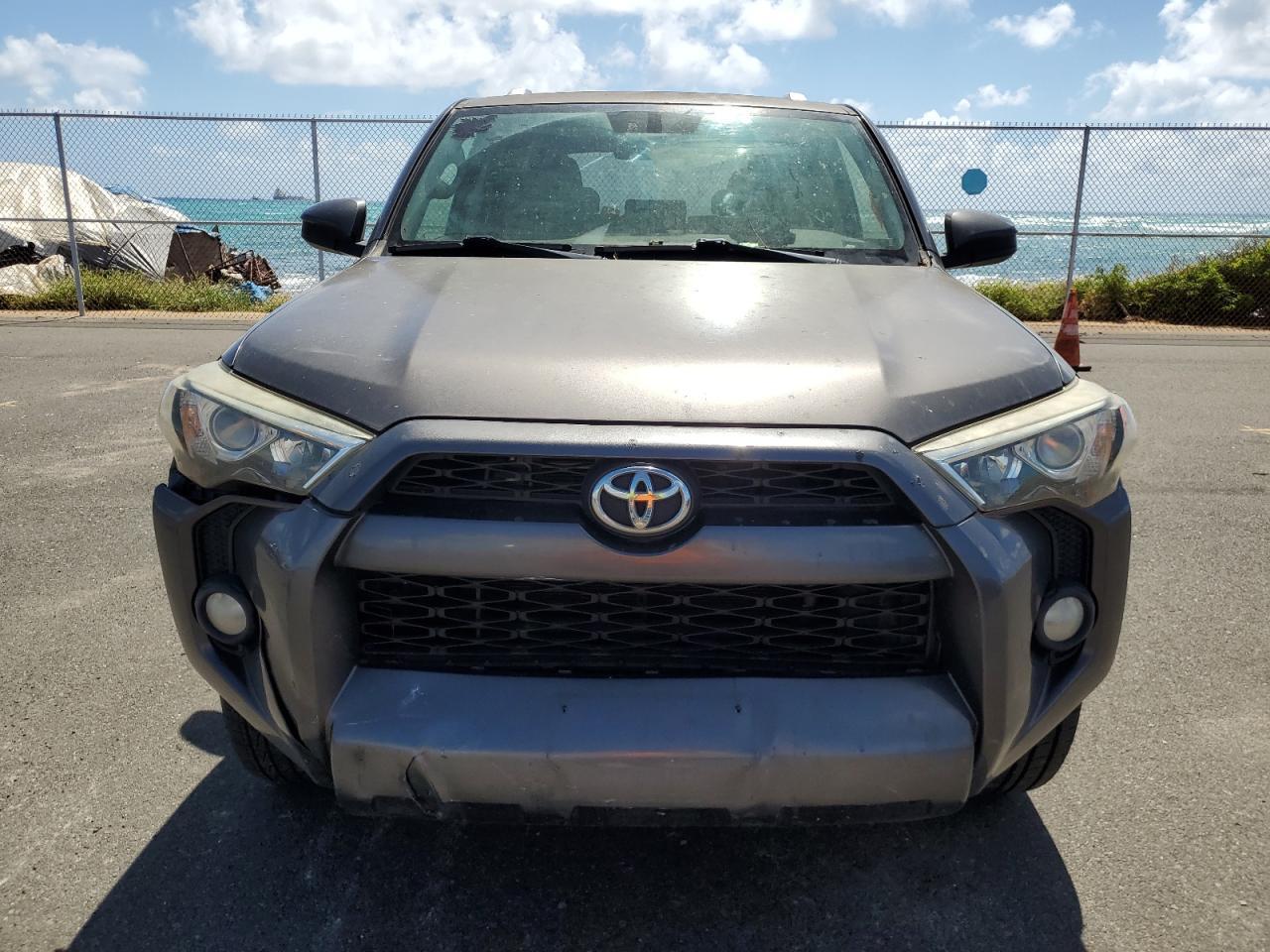 2015 TOYOTA 4Runner