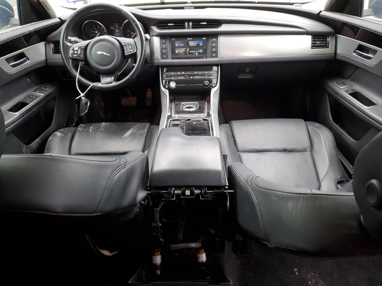 2016 JAGUAR XF