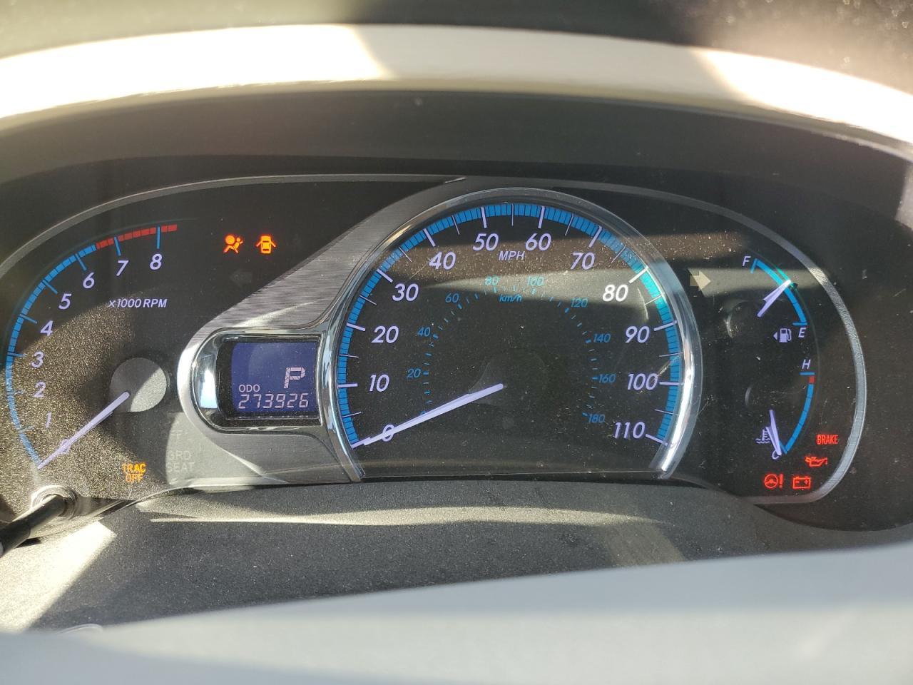 2013 TOYOTA SIENNA