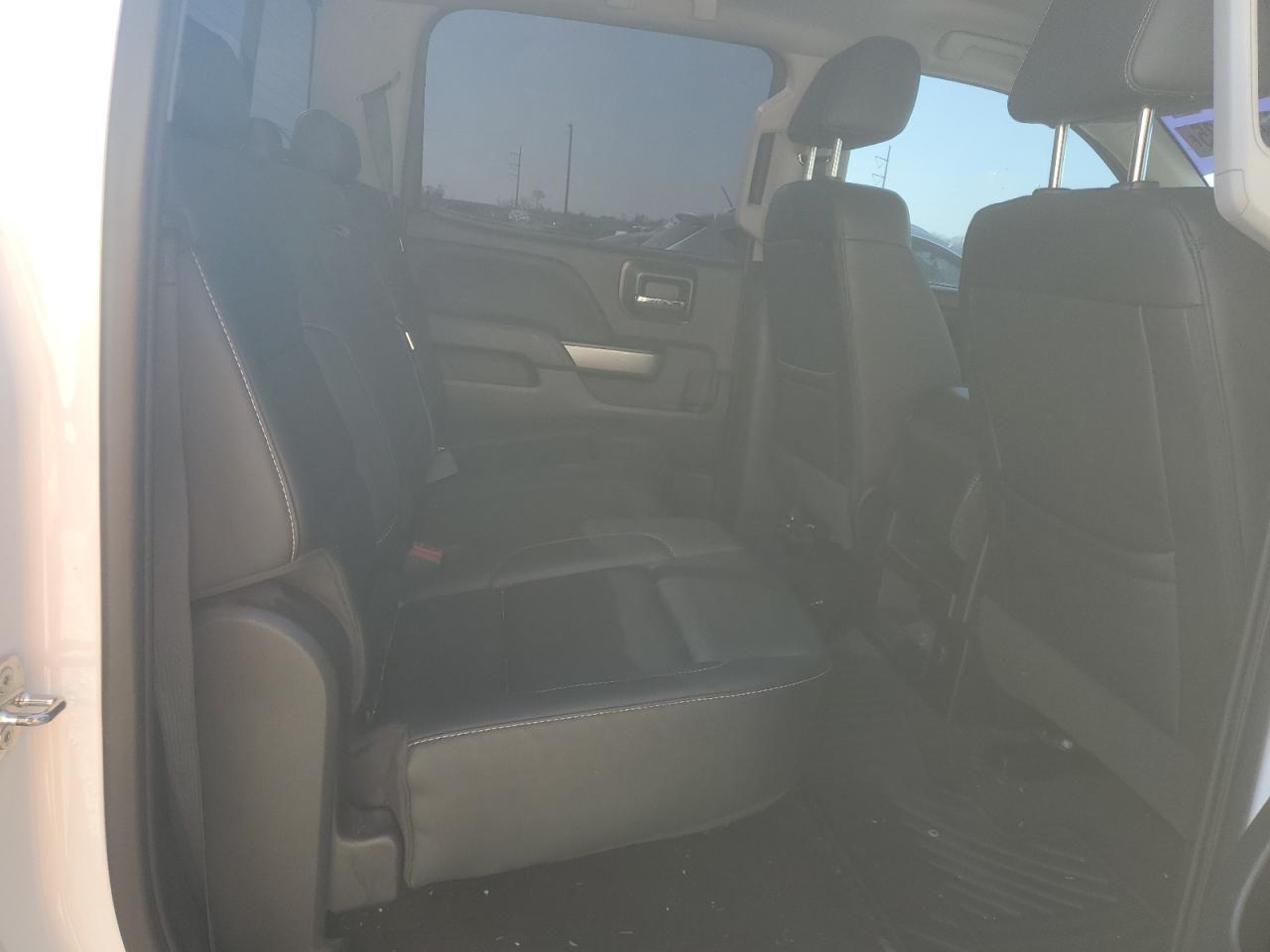 2018 CHEVROLET Silverado