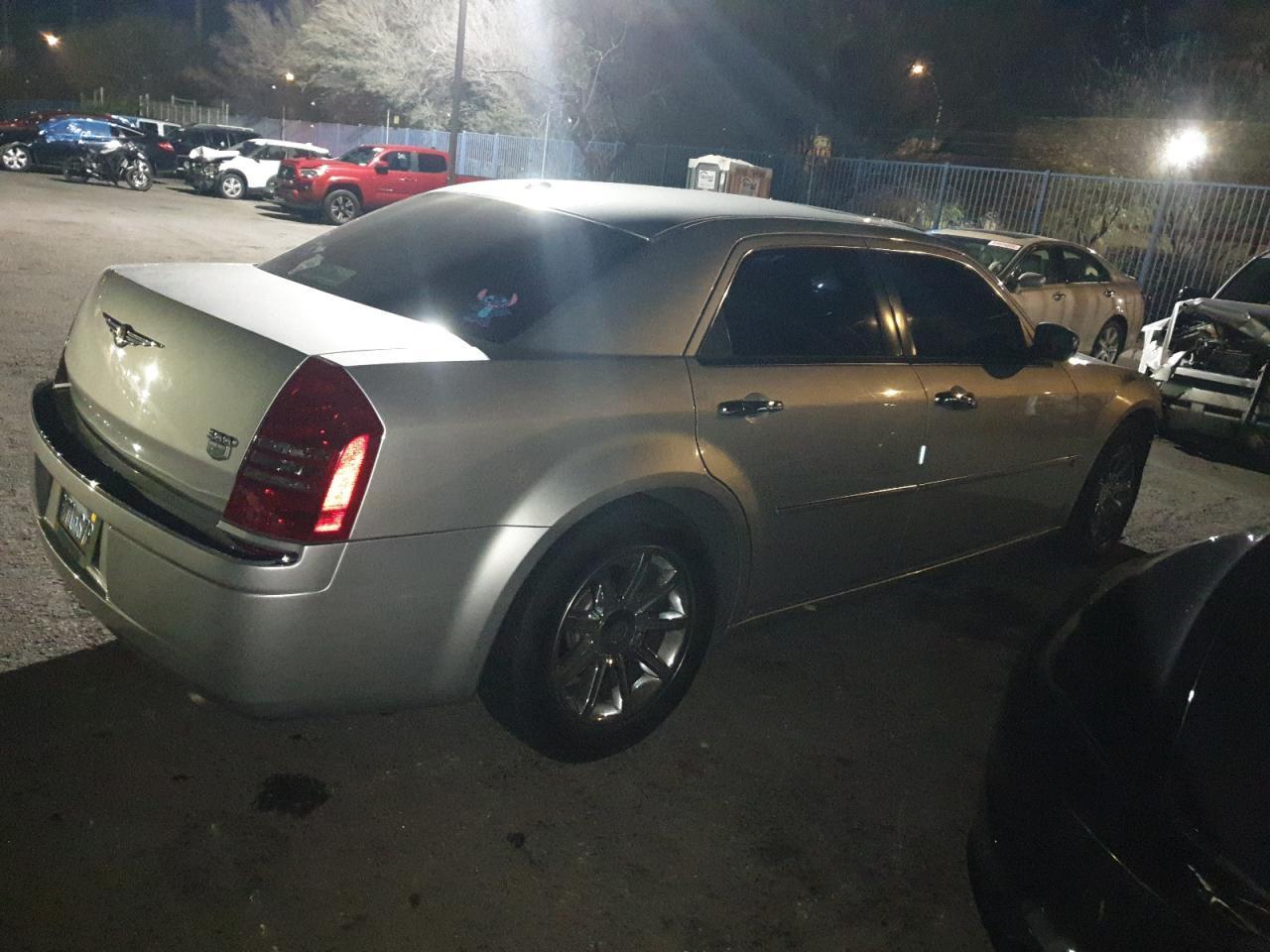 2006 CHRYSLER 300