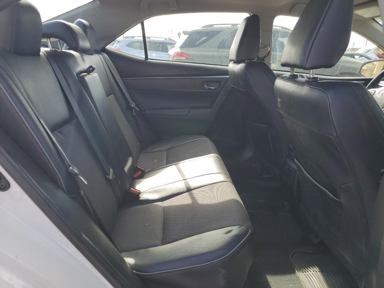 2016 TOYOTA COROLLA