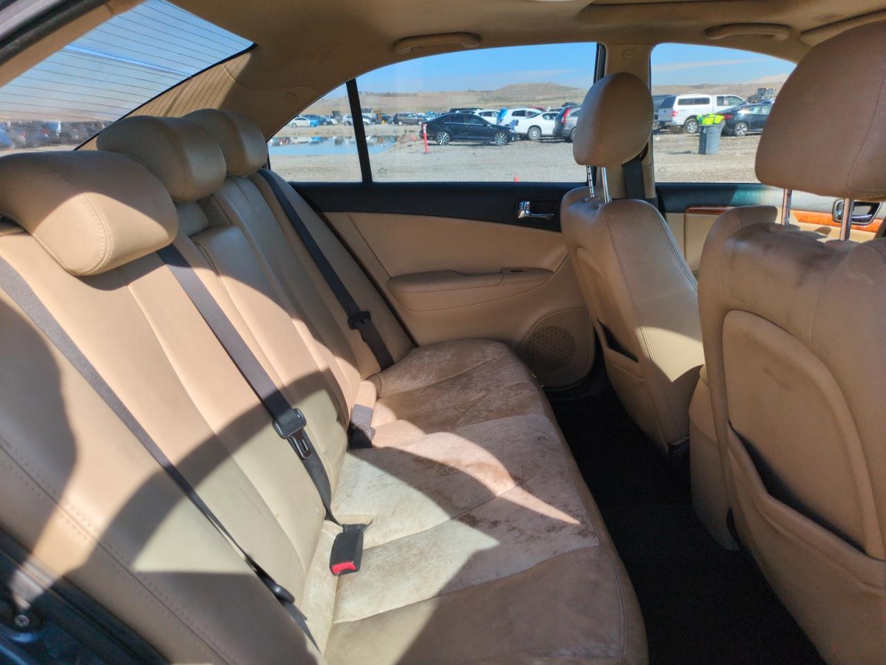 2010 HYUNDAI SONATA