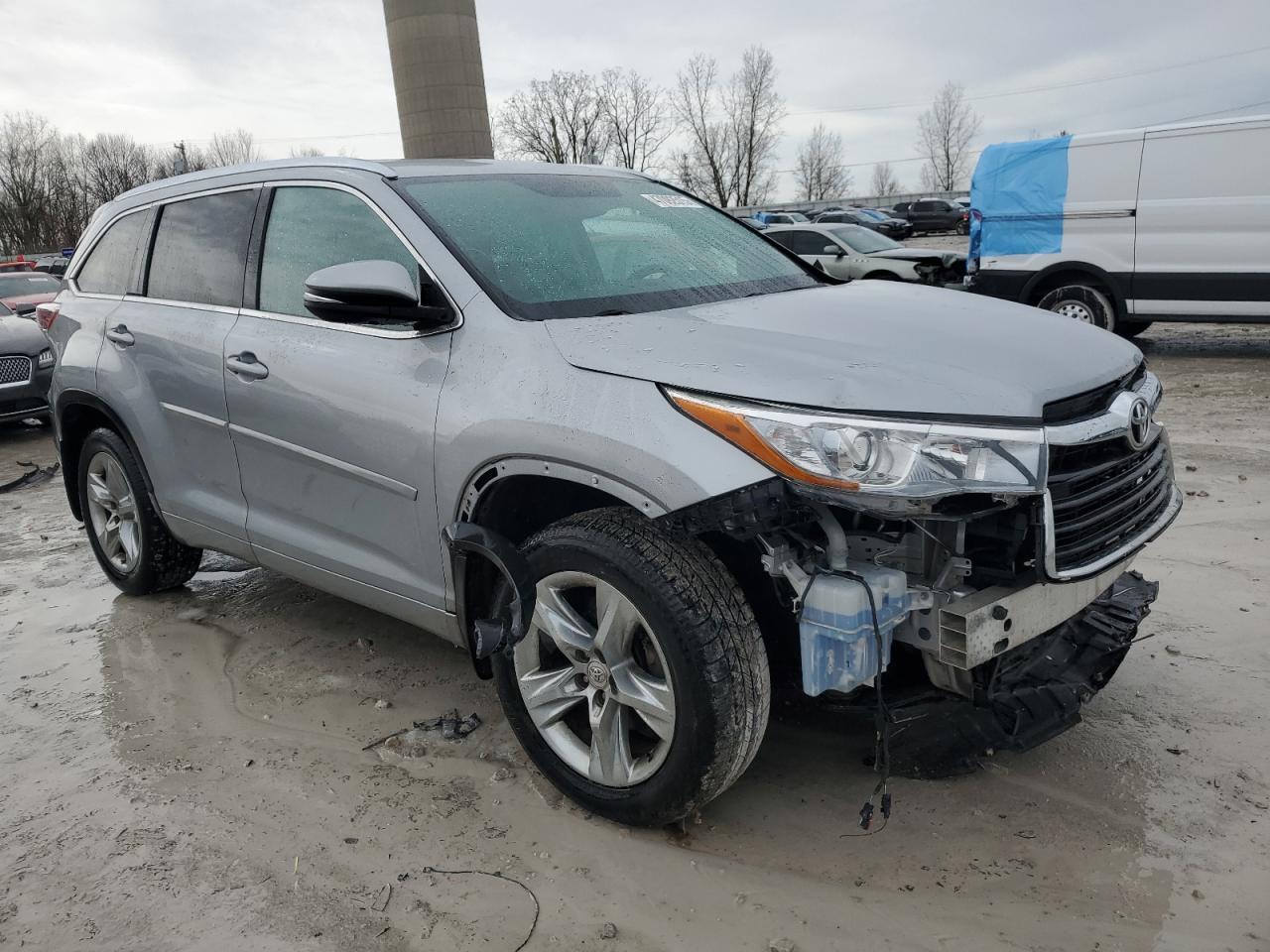 2015 TOYOTA HIGHLANDER