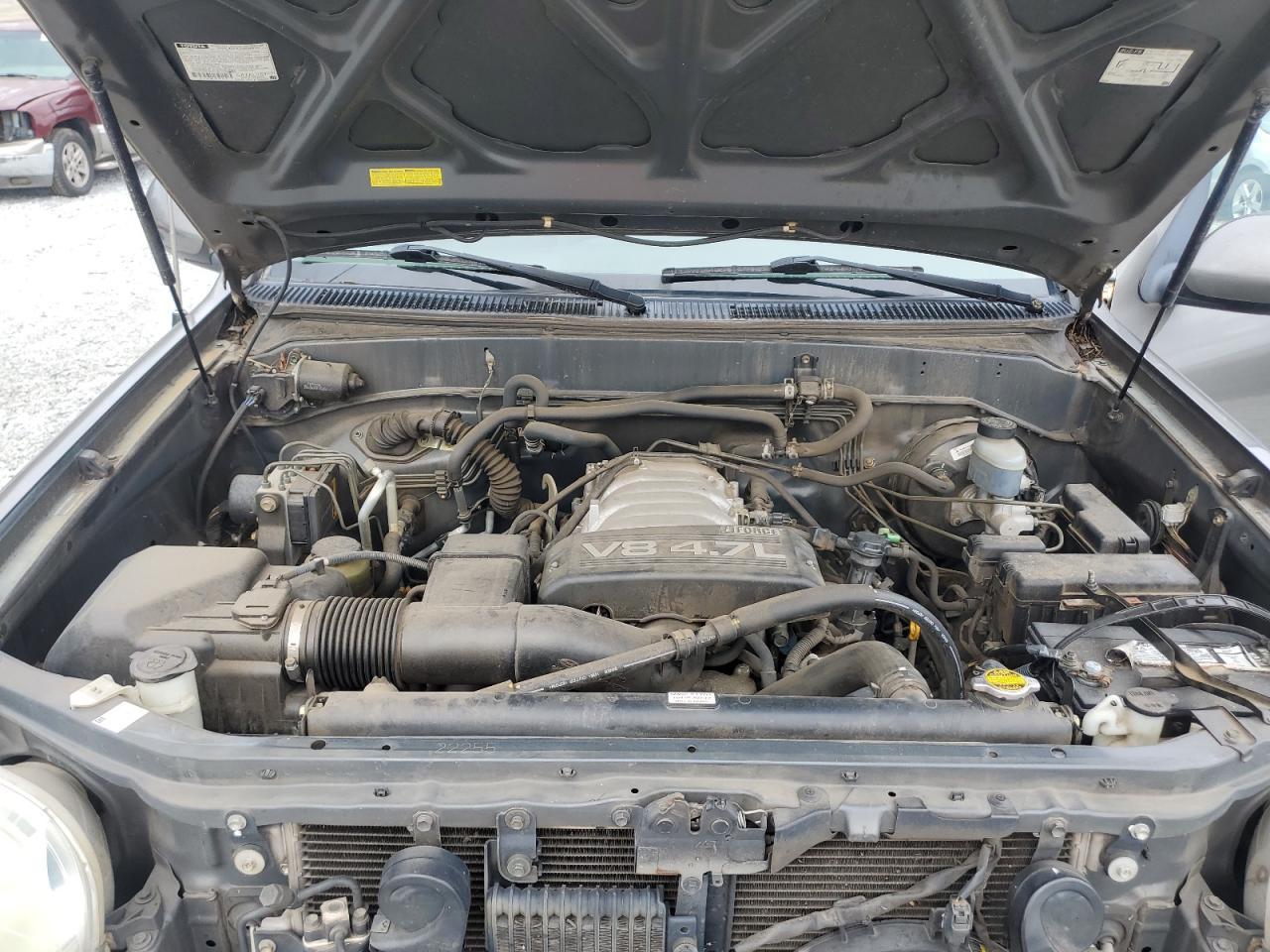 2003 TOYOTA Sequoia